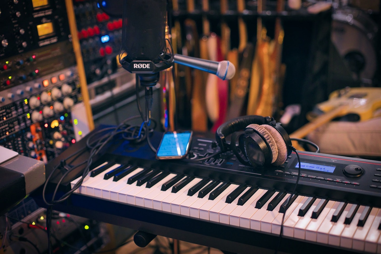 Behind The Scenes With Our Featured Artists